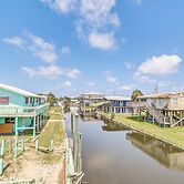 Gulf of Mexico Beach Cottage: Walk to Boat Ramp!
