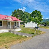 Cozy Tazewell Home w/ Grill on Back of the Dragon!