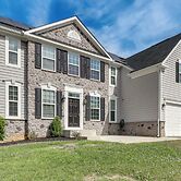 Spacious Accokeek Home Near Mgm, Alexandria & DC!