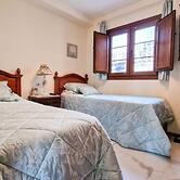 Cozy Seaside Apartment in Manilva