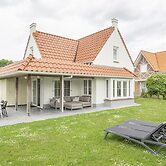 Villa in Cadzand-bad Near North Sea Beach