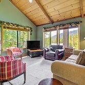 Close to Ski Slopes: Tahoe Ski Chalet w/ Fireplace