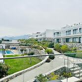 Modern and Comfortable Studio Apartment