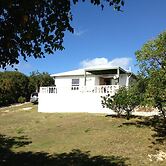 Oceanfront Oasis: Elegant Estate With Spectacular Views