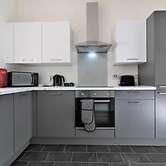 No 9 Bonnet Apartments - 3 Bed