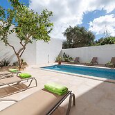 Can Joan Maria in Maria de la Salut