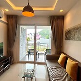 6-49 - 1 Bdr Condo With Balcony and Shared Pool