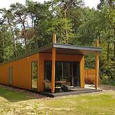 Lakefront Holiday Home