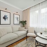Charming Apartment by Renters