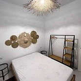 Horizon Marin in Raf Raf