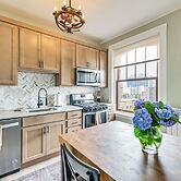 Albany Vacation Rental w/ State Capitol Views!