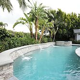 4 bedroom, 3 bathrooms Pool Home