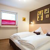 Haus Katharina - Gartenblick