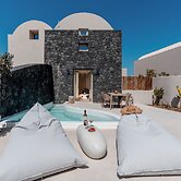 Halo Santorini- Living Experience