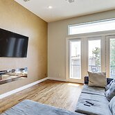 Houston Home w/ Rooftop Patio - 3 Mi to Downtown!