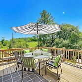 Family Fancy Gap Cottage w/ Deck - Pets Welcome!