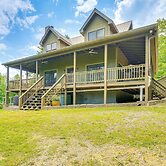 Crawford Cottage w/ Fireplace & Mountain Views!