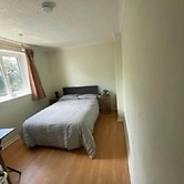 Luxurious 5-bed House in Norwich