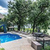 Island Getaway on Delavan Lake