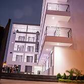 Manta Surf Hotel