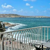 Bugibba Square Seafront LUX Apartments