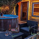 Mikael's Bed & Spa apartment