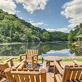 Lakefront Cabin < 3 Mi to Dtwn Eureka Springs!