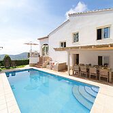 Villa in Oliva Near Platja D'oliva Beach