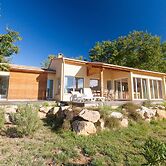 Pet-friendly Home w/ Garden