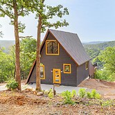 A-frame Hardy Cabin w/ Spring River Views!