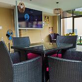 WoodMead Guest House & Events