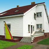 Comfortable Lakeside House, Private Garden