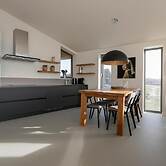 Pleasant Holiday Home With Garden