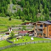 Sonata in the Organic & Riding Stable of Veitenhof