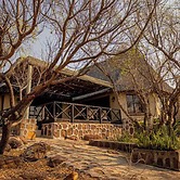 Mmakuba Private Game Lodge