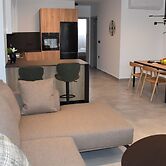 Casa di Pino in Paradisi Square Near Airport