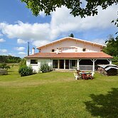 Camiran Escape: Wine & Calm