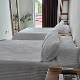 Hotel & Suites Punto Oriente