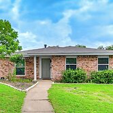 Near Lewisville Lake: Home in The Colony w/ Yard!