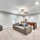 Game Room & Peaceful Deck: Dacula Family Home