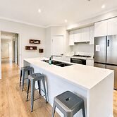 Contemporary Cove