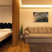 Nest Inn Azure Apartment