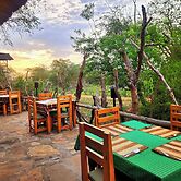 Hornbill Bush Lodge