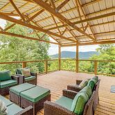 Views on 12 Acres: Ozark Mountain Cabin!