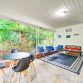 Warner Robins Home w/ Yard: 2 Mi to Air Force Base