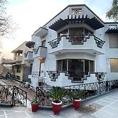 Trail Residency Guest House