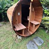 Akule Clubhouse: Awa 1 Bedroom Apt by the Beach 1 Condo by RedAwning