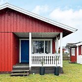 Cosy Cottage With Garden-by Traum