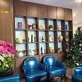 LUXURY PHOENIX HOTEL 2