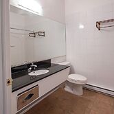 Room in Guest Room - Private Room3 Autonomous South Bank Urban Country